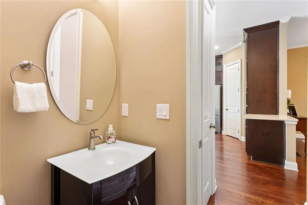4087 Thorndale Lane Smyrna, GA 30080