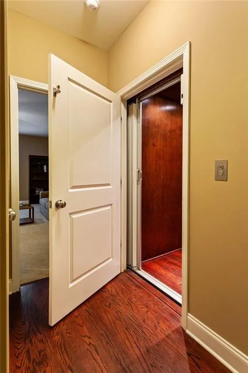 4087 Thorndale Lane Smyrna, GA 30080