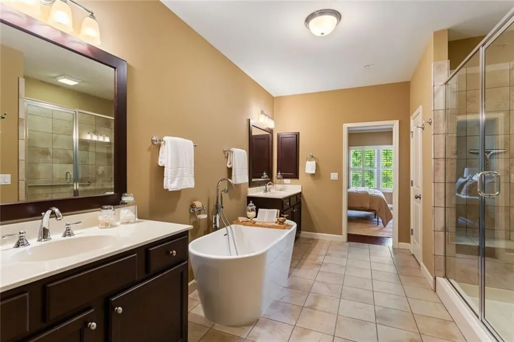 4087 Thorndale Lane Smyrna, GA 30080
