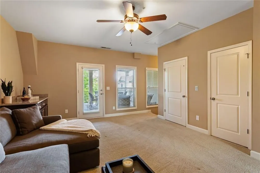 4087 Thorndale Lane Smyrna, GA 30080