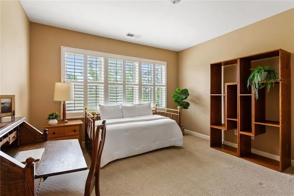 4087 Thorndale Lane Smyrna, GA 30080