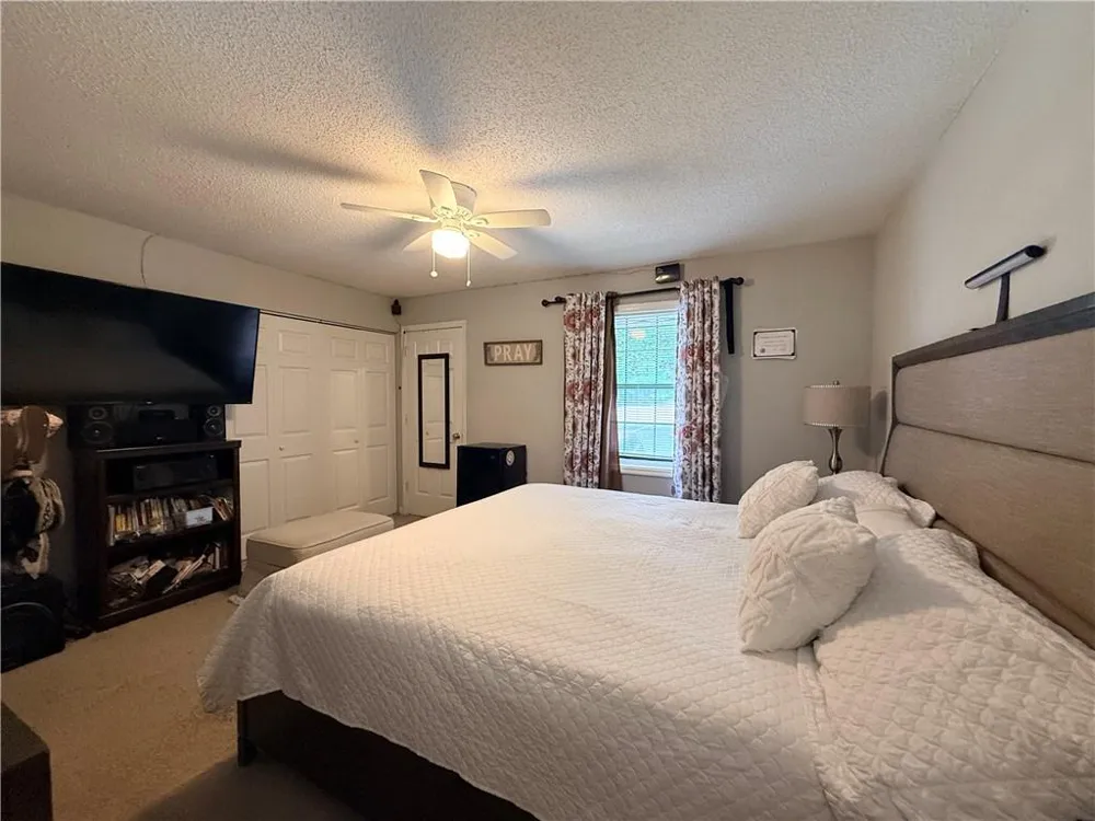 6036 Wintergreen Road Norcross, GA 30093