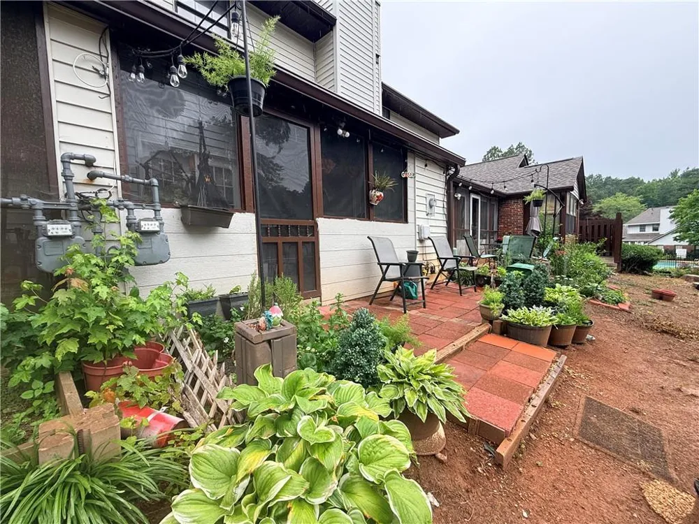 6036 Wintergreen Road Norcross, GA 30093