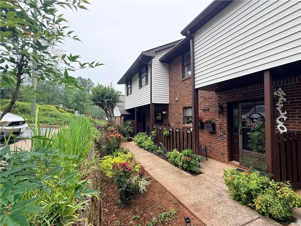 6036 Wintergreen Road Norcross, GA 30093