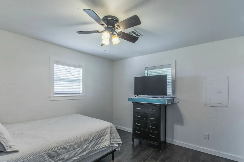 325 Grassy Way Elm Mott, TX 76640