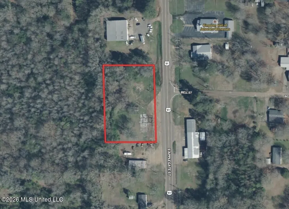 900 S Applegate Street Winona, MS 38967