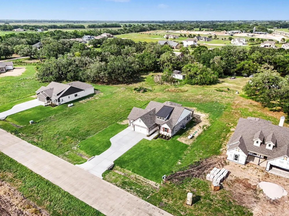 12 Cattle Drive Bay City, TX 77414