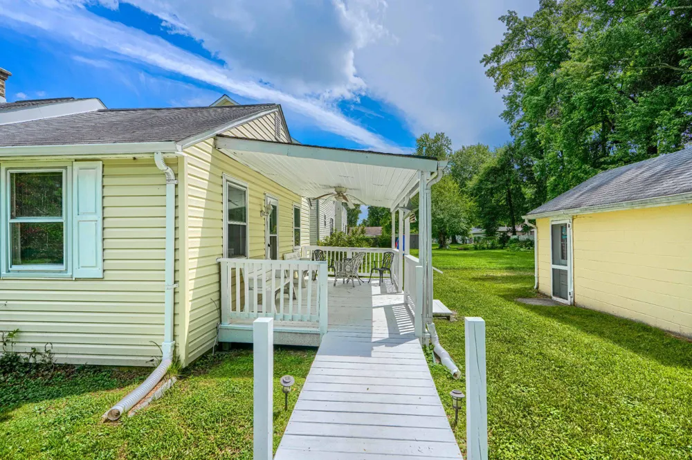 206 OAK STREET Edgewood, MD 21040