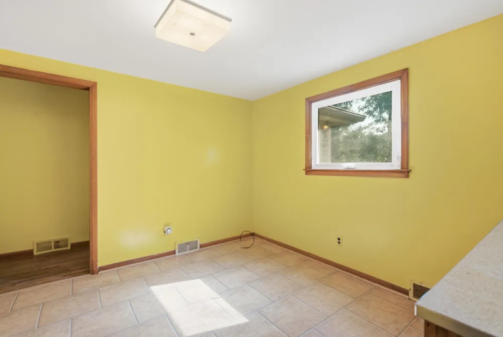 9835 Dexter-Pinckney Road Pinckney, MI 48169