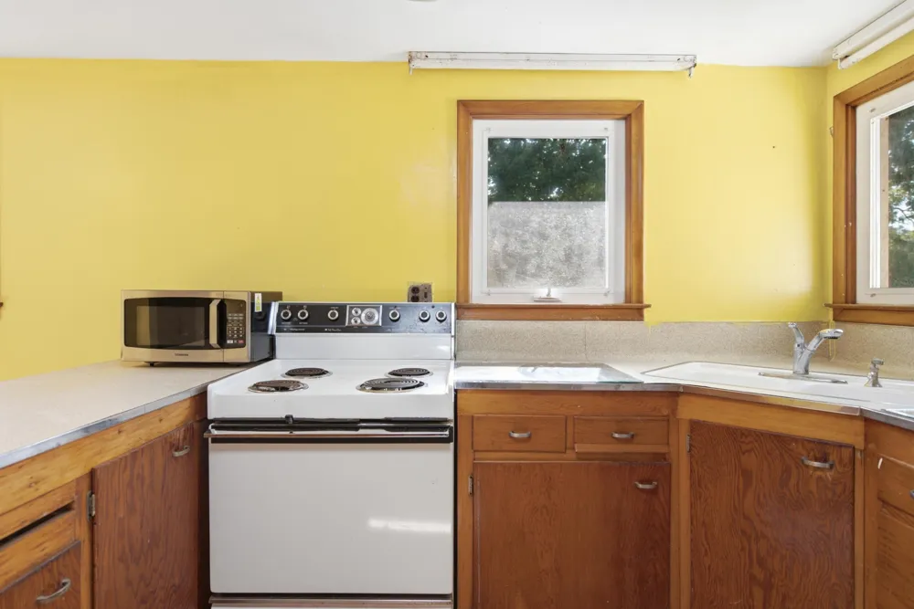 9835 Dexter-Pinckney Road Pinckney, MI 48169