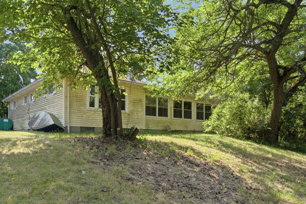 9835 Dexter-Pinckney Road Pinckney, MI 48169
