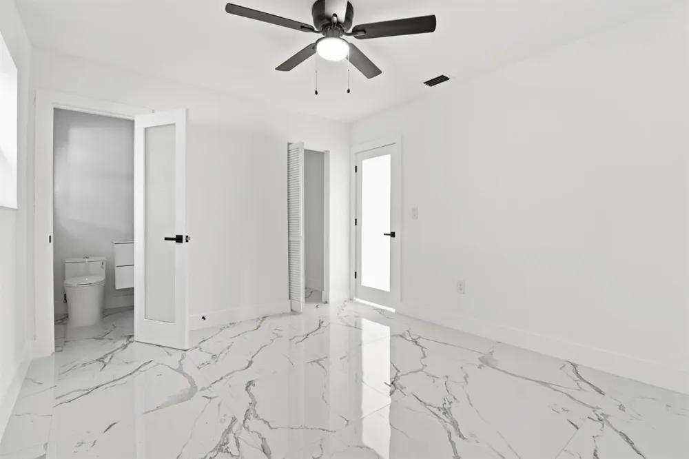 328 PONTE VEDRA ROAD Palm Springs, FL 33461