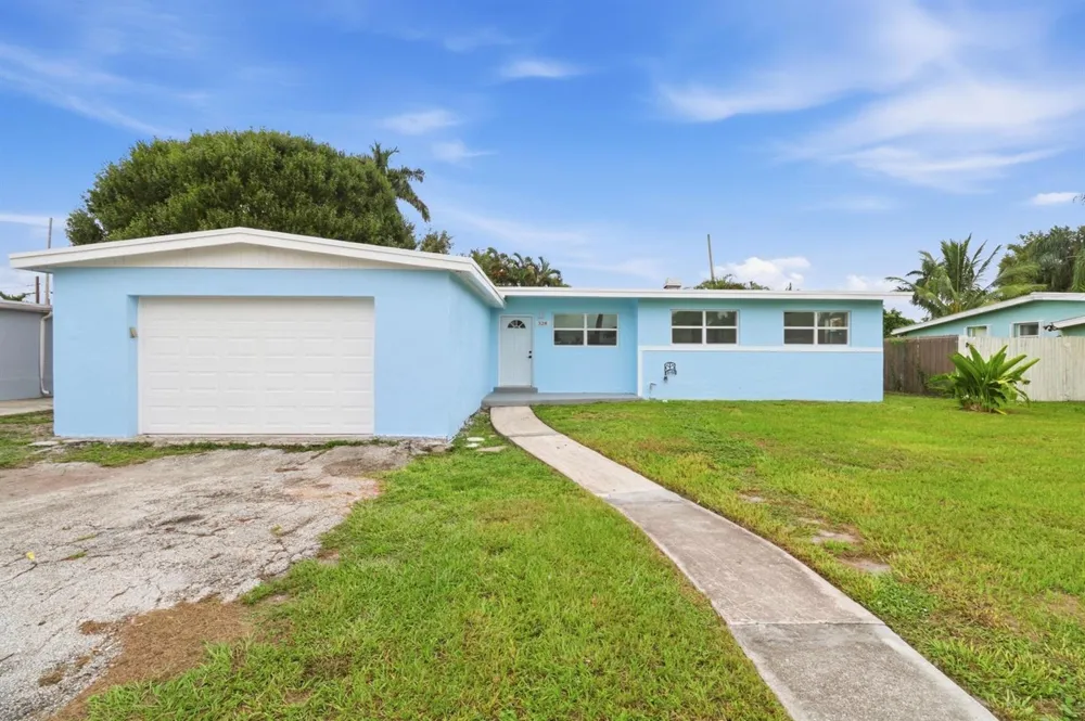 328 PONTE VEDRA ROAD Palm Springs, FL 33461