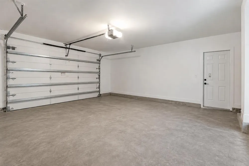 328 PONTE VEDRA ROAD Palm Springs, FL 33461