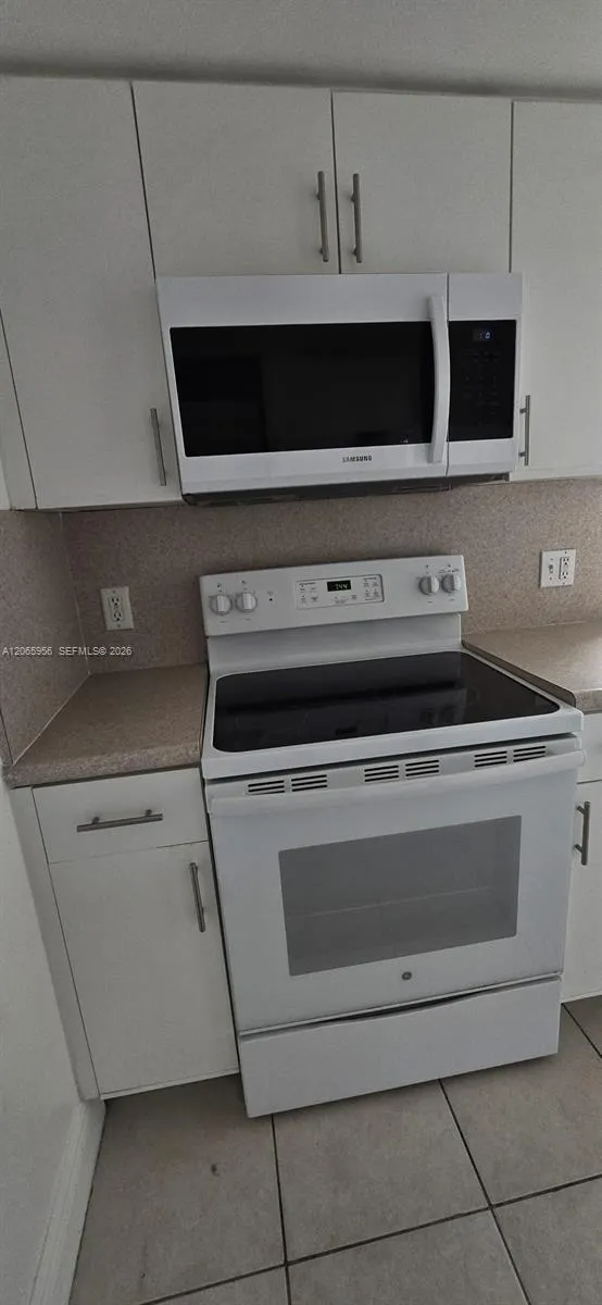 2415 NW 16th St Rd #315 Miami, FL 33125