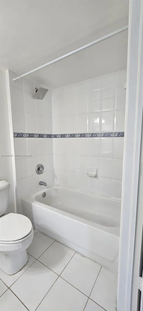 2415 NW 16th St Rd #315 Miami, FL 33125