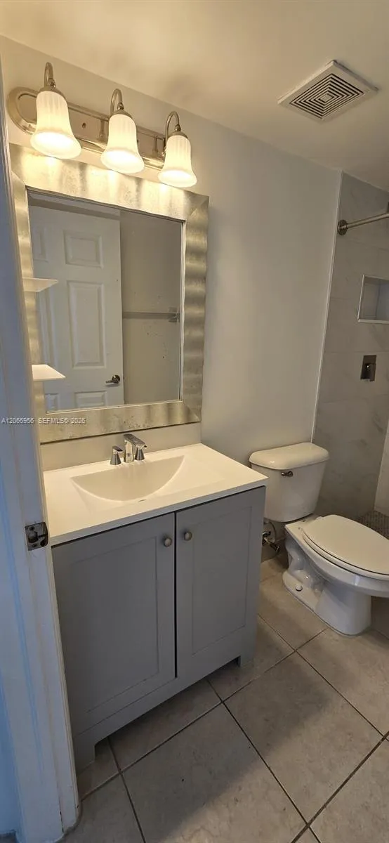 2415 NW 16th St Rd #315 Miami, FL 33125