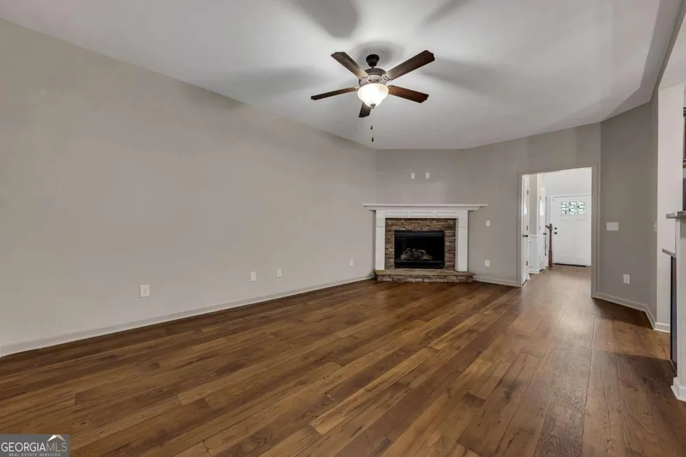 4118 Mars Bay Acworth, GA 30101