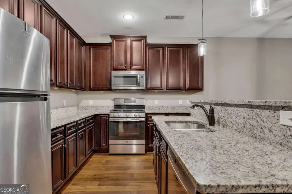 4118 Mars Bay Acworth, GA 30101