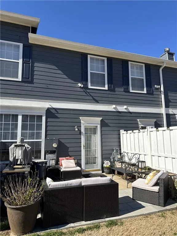 6476 Portside Way Flowery Branch, GA 30542