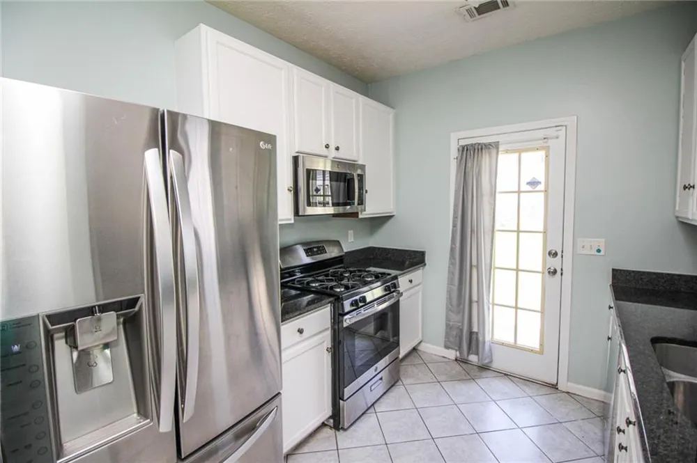 6476 Portside Way Flowery Branch, GA 30542