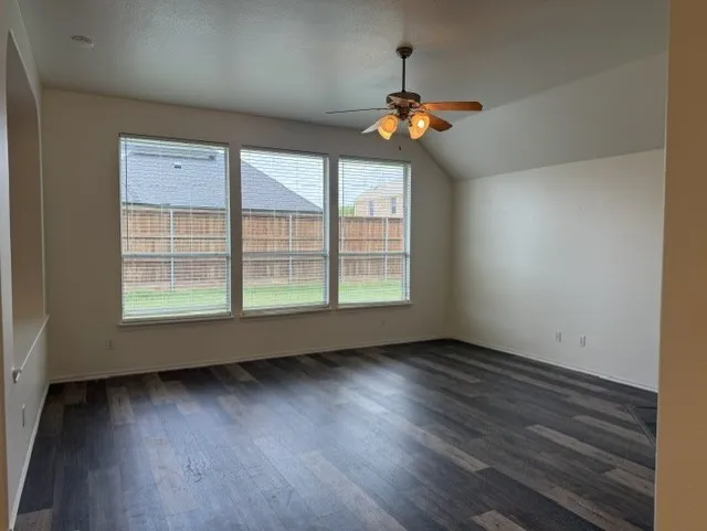 509 S Avalanche Drive Murphy, TX 75094
