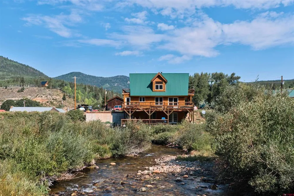 300 Quartz Lane Pitkin, CO 81241