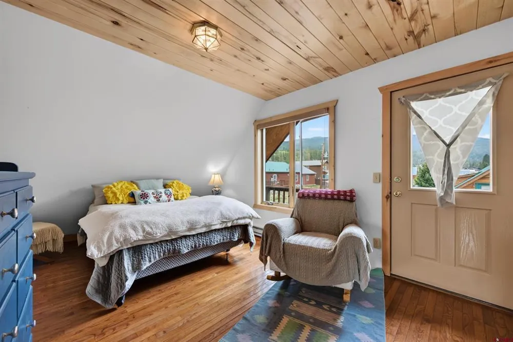 300 Quartz Lane Pitkin, CO 81241