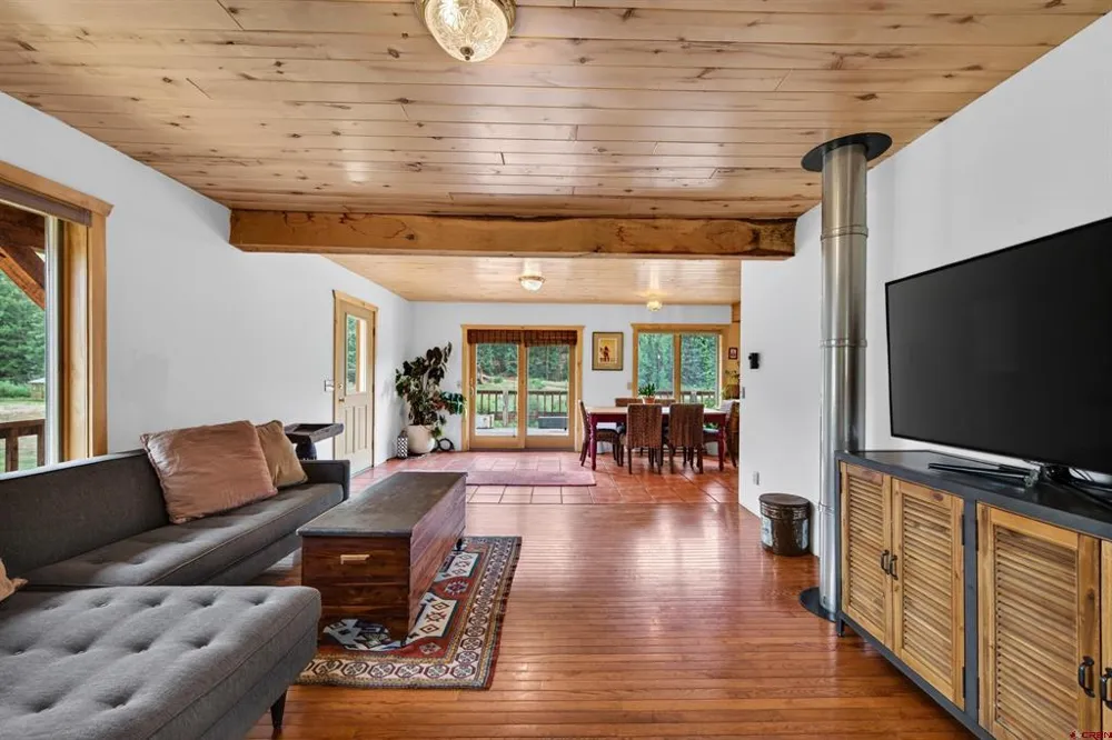 300 Quartz Lane Pitkin, CO 81241