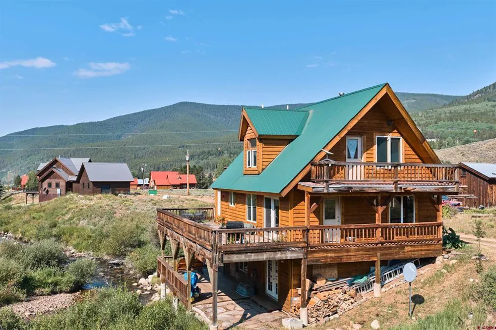 300 Quartz Lane Pitkin, CO 81241
