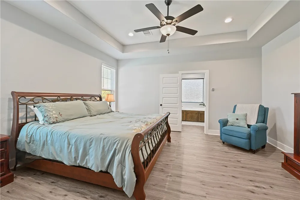 9031 Scarborough Drive Iola, TX 77861