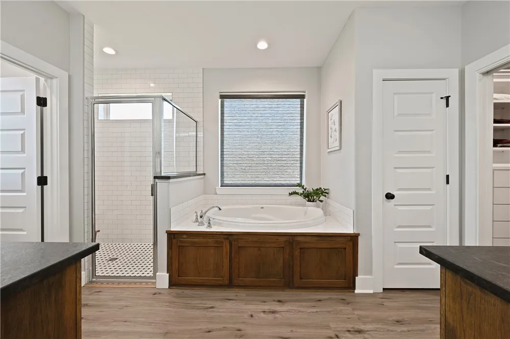 9031 Scarborough Drive Iola, TX 77861