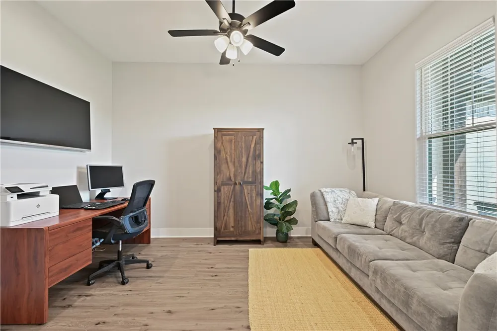 9031 Scarborough Drive Iola, TX 77861