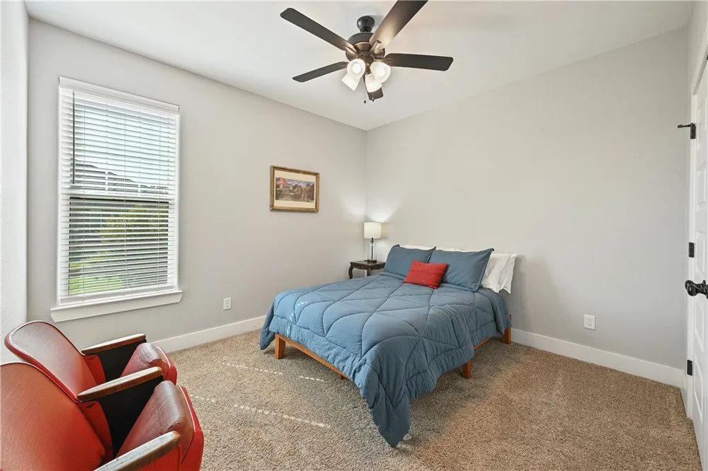 9031 Scarborough Drive Iola, TX 77861