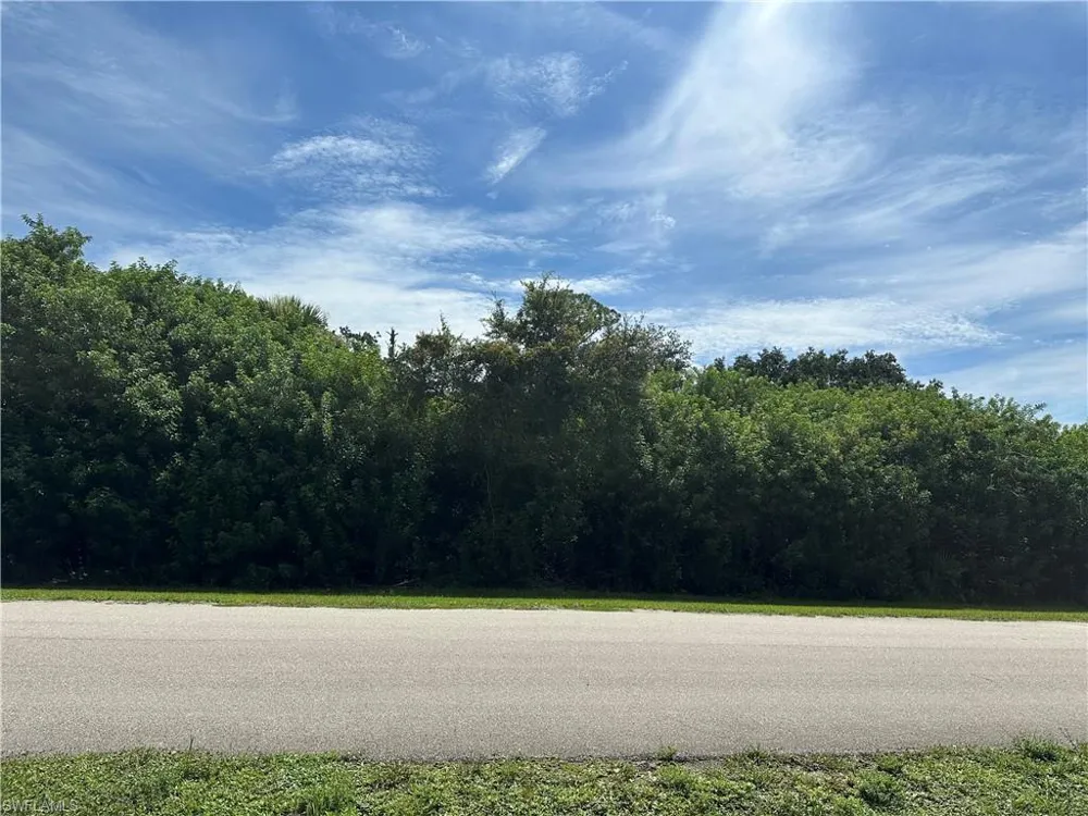 18430 River Estates Lane Alva, FL 33920