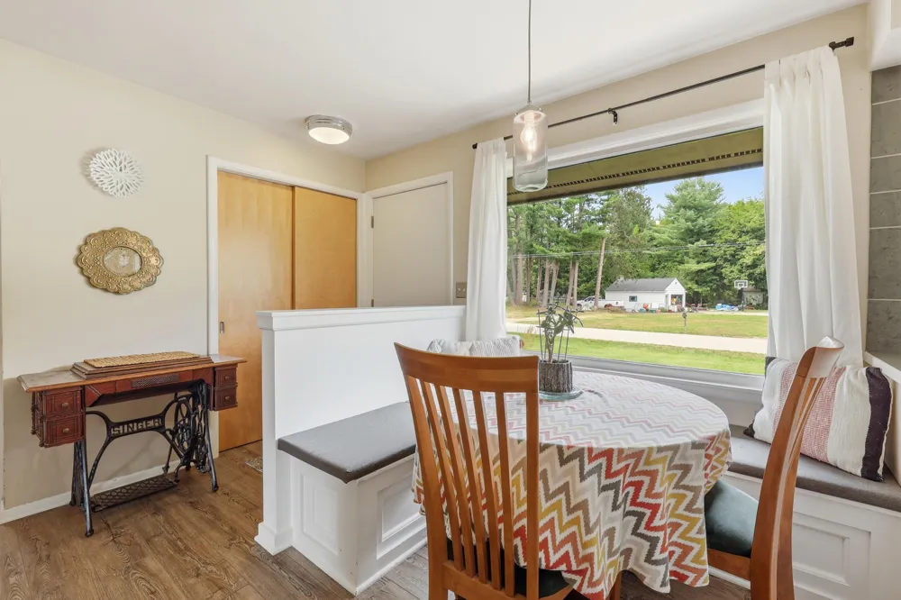 7284 Grachen Drive SE Cascade Charter Township, MI 49546