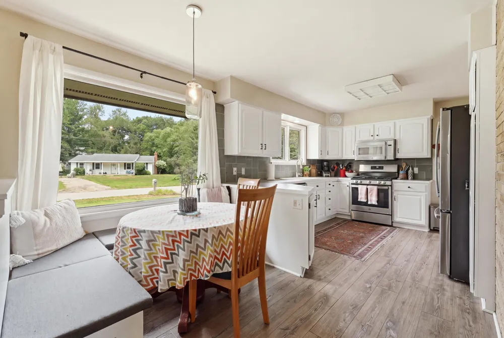 7284 Grachen Drive SE Cascade Charter Township, MI 49546