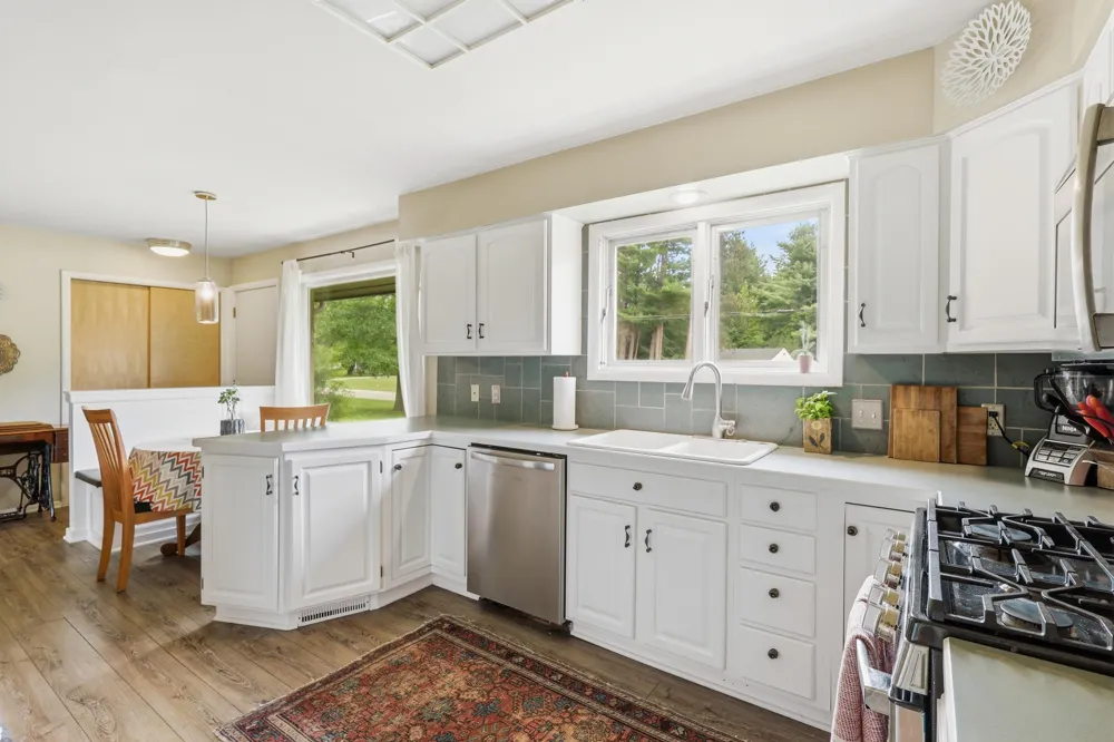 7284 Grachen Drive SE Cascade Charter Township, MI 49546