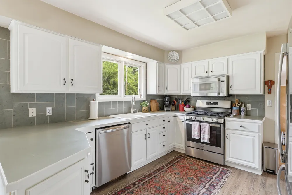 7284 Grachen Drive SE Cascade Charter Township, MI 49546
