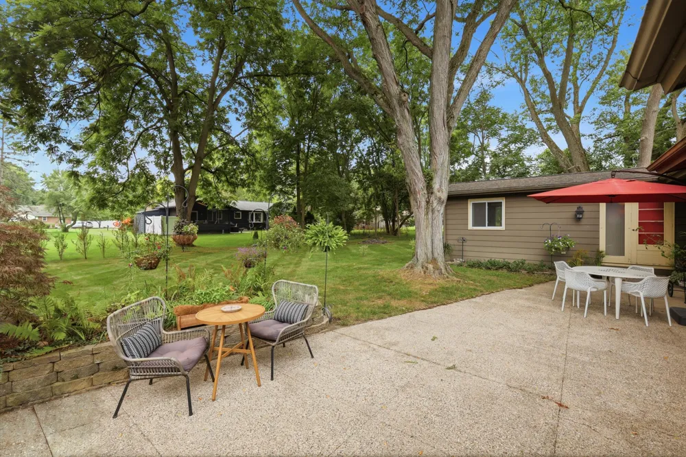 7284 Grachen Drive SE Cascade Charter Township, MI 49546