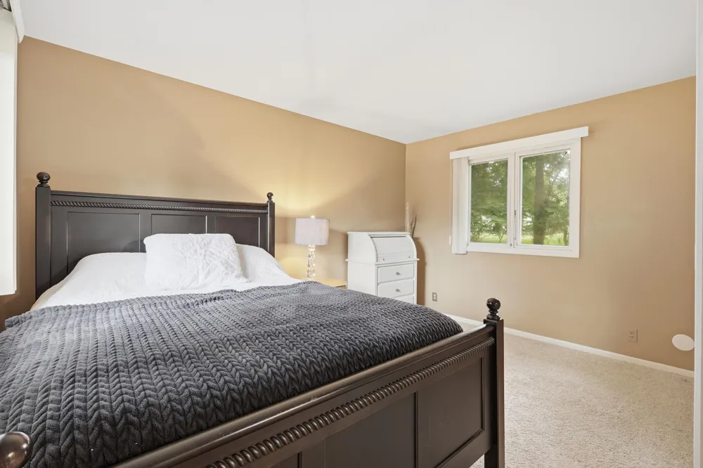 7284 Grachen Drive SE Cascade Charter Township, MI 49546