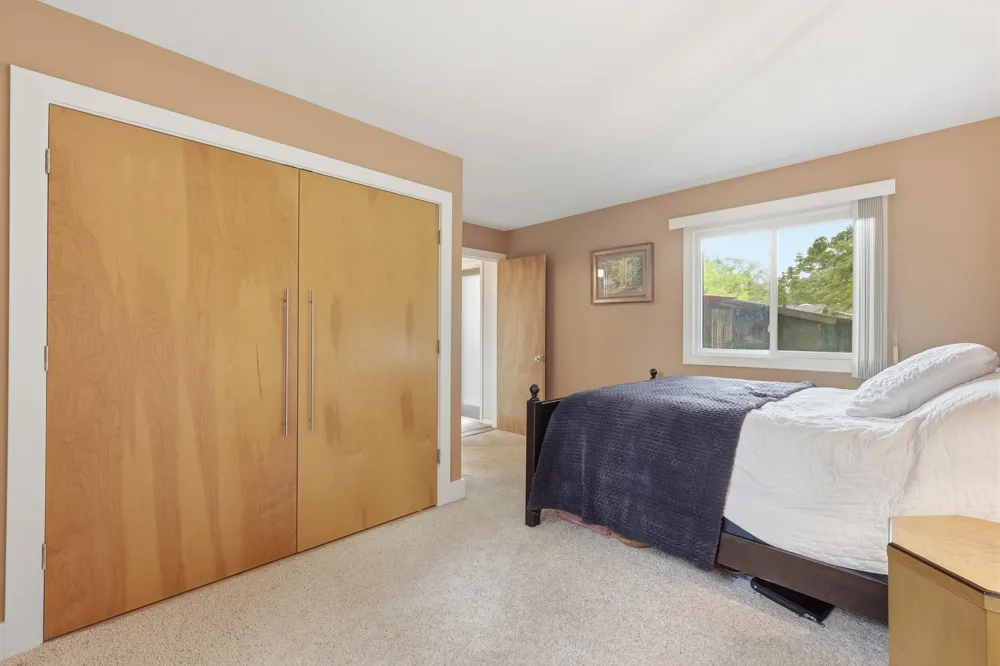 7284 Grachen Drive SE Cascade Charter Township, MI 49546
