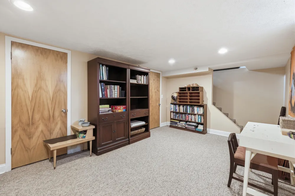 7284 Grachen Drive SE Cascade Charter Township, MI 49546