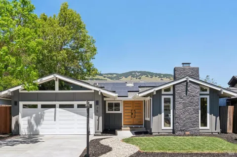 75 San Carlos Way