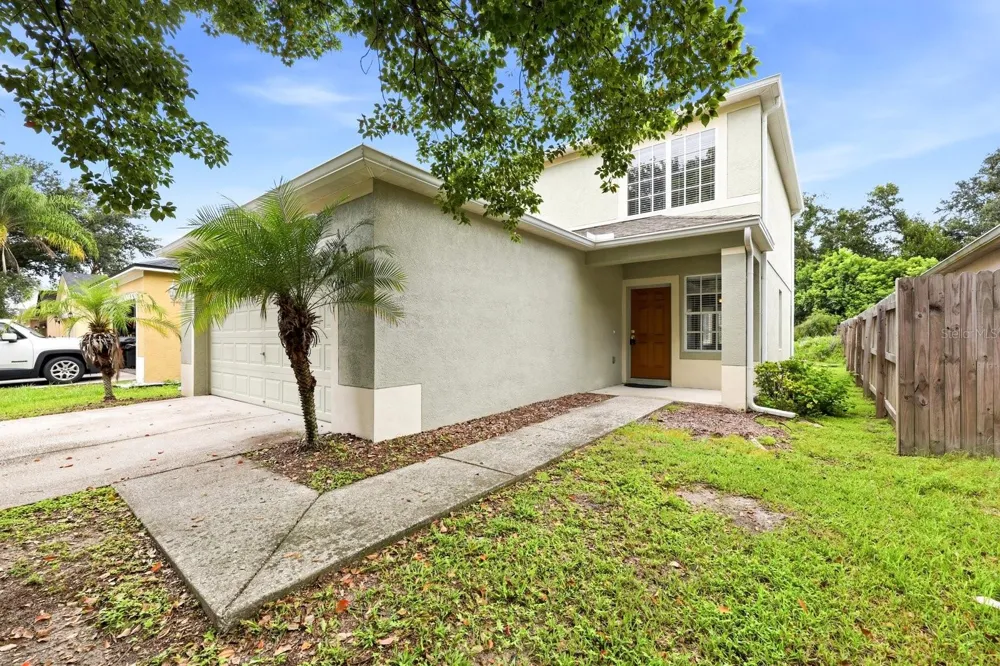 1717 MOSAIC FOREST DRIVE Seffner, FL 33584