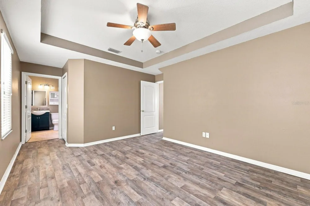 1717 MOSAIC FOREST DRIVE Seffner, FL 33584