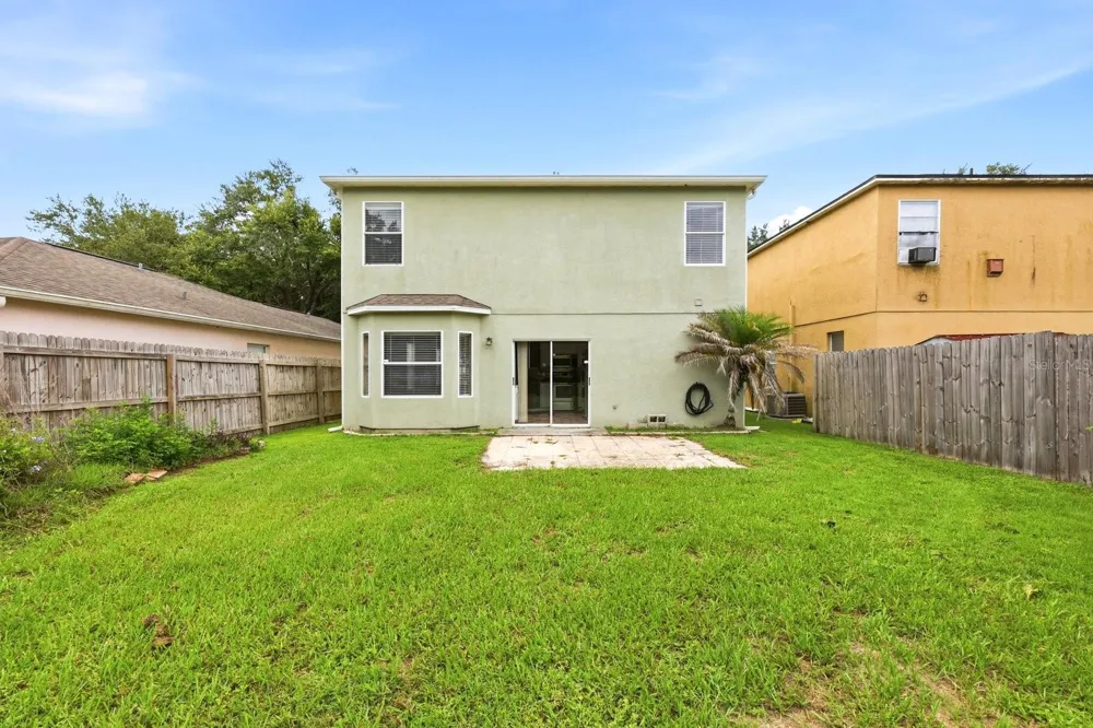1717 MOSAIC FOREST DRIVE Seffner, FL 33584