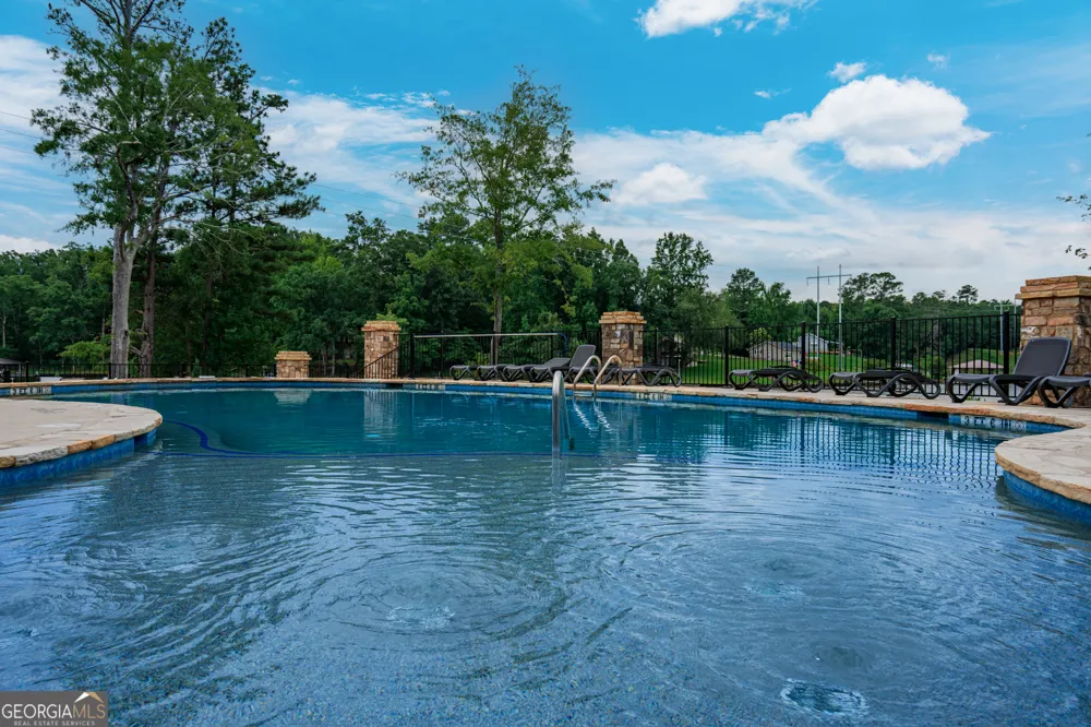 143 Falls LN Milledgeville, GA 31061