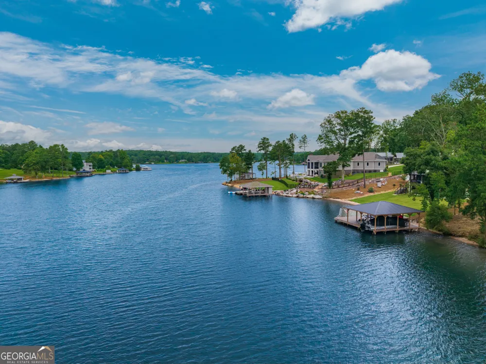 143 Falls LN Milledgeville, GA 31061