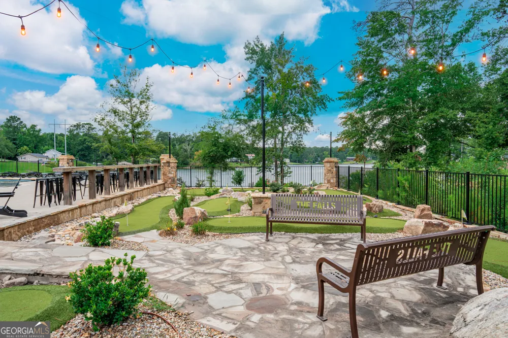 143 Falls LN Milledgeville, GA 31061